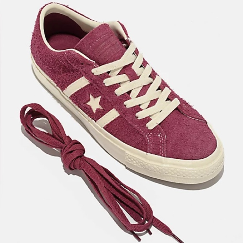 Converse One Star Suede Retro Sneakers - Picture 11 of 16